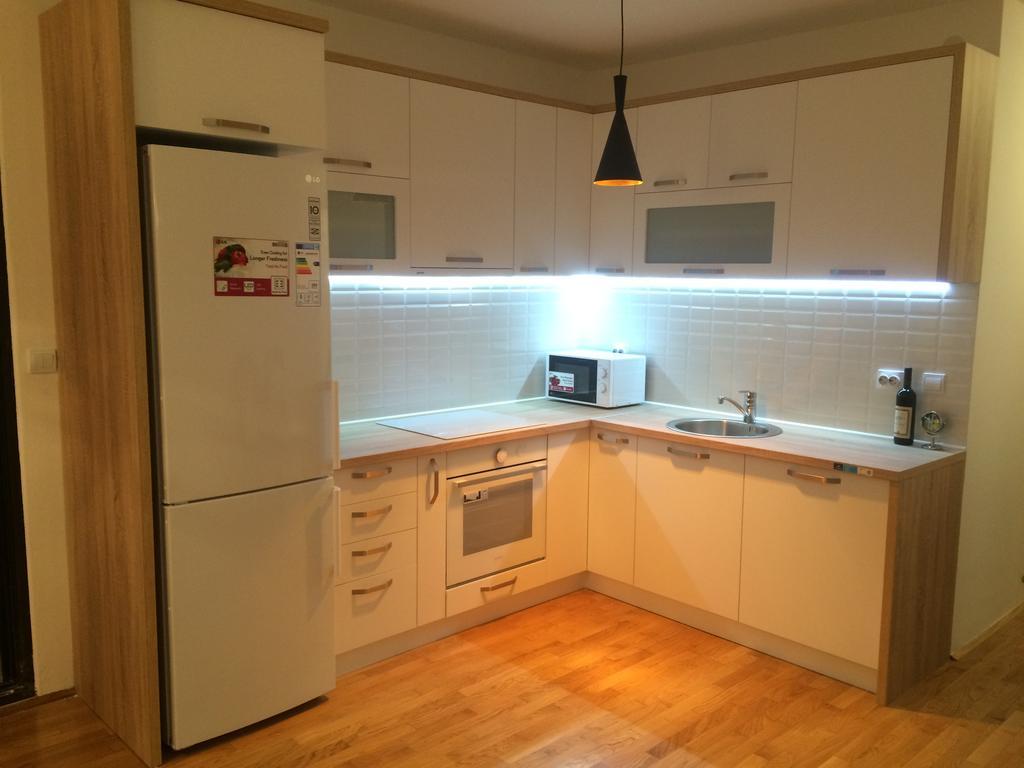 Gregovic Family Apartments Petrovac Екстериор снимка